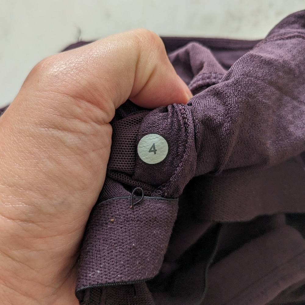 Lululemon Tank - Picture 4 of 4